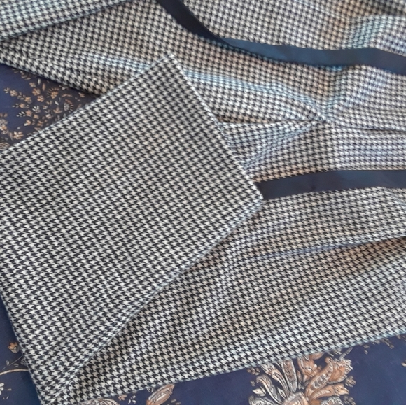 Houndstooth Trousers - Petite - Picture 2 of 9